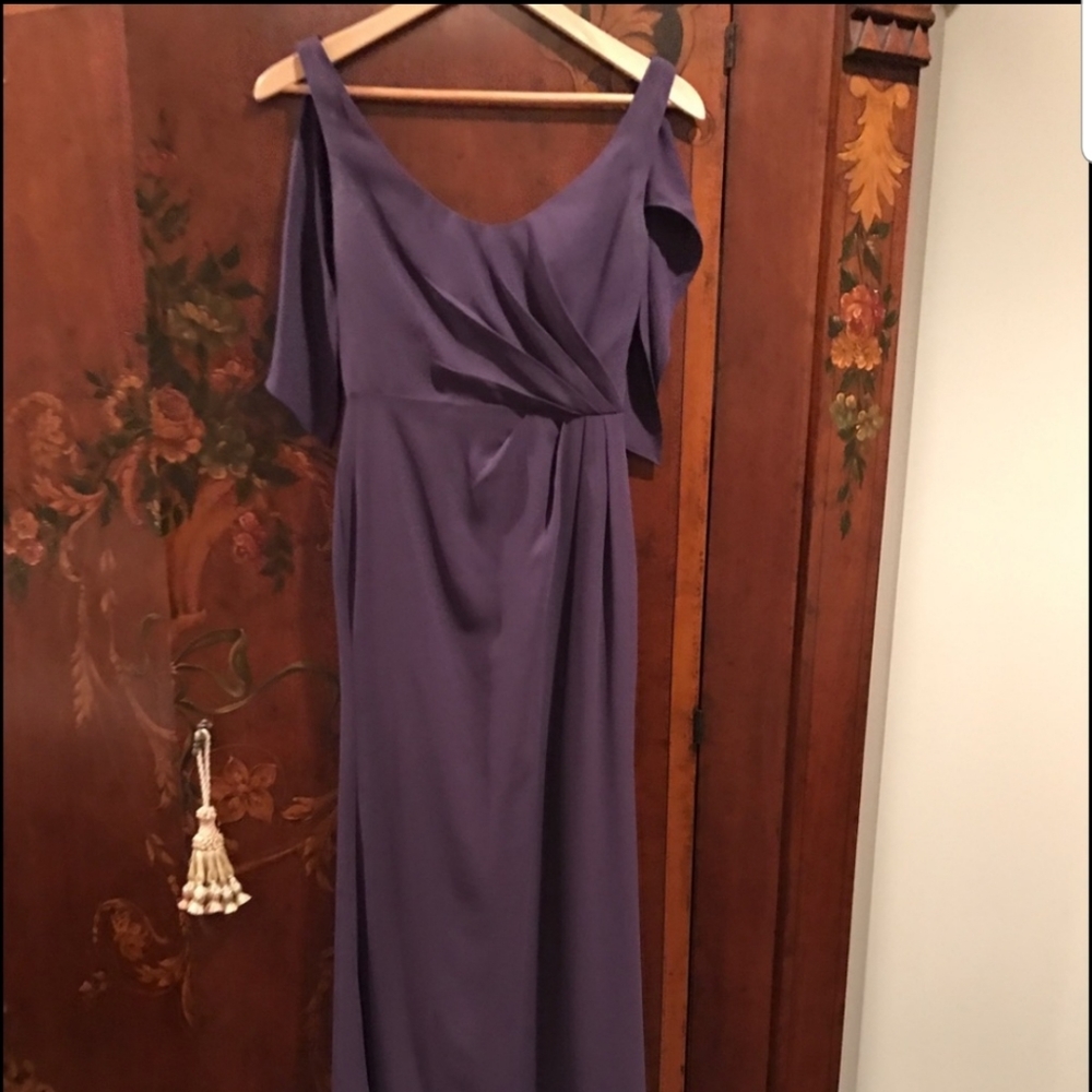 Vera Wang dress